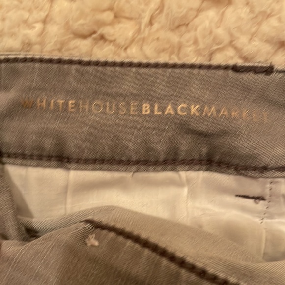 Women’s White House Black Market Jeans “The Skinny” - Picture 8 of 8